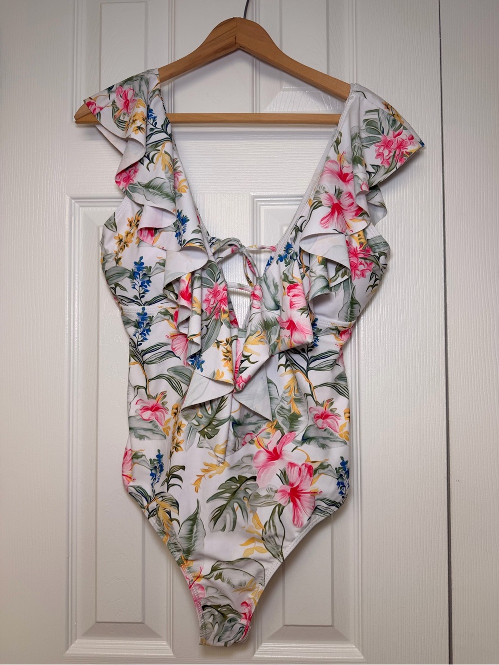 Tropical Coquette Ruffle Plunge One Piece Swimsuit M Floral Resort Islandcore